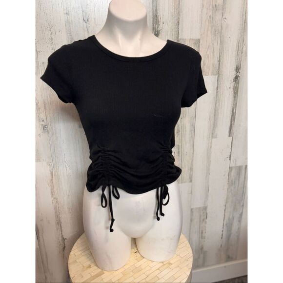 No Boundaries Black Ruched Drawstring Crop Top Size S - Picture 6 of 7